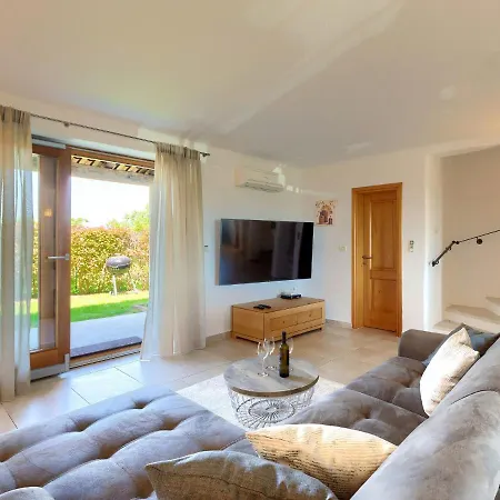 Casa de Férias Istriana By Interhome
