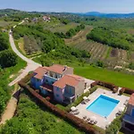 Casa de Férias Istriana By Interhome Donje Baredine
